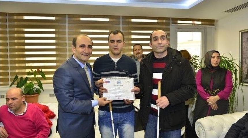 Engelli Girişimcilerin Sertifika Sevinci
