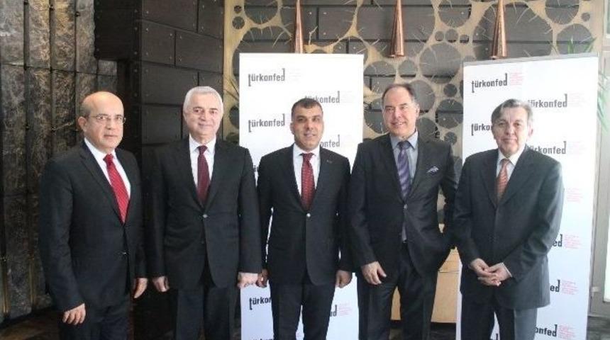 T&uuml;rkonfed Başkanı Tarkan Kadooğlu: