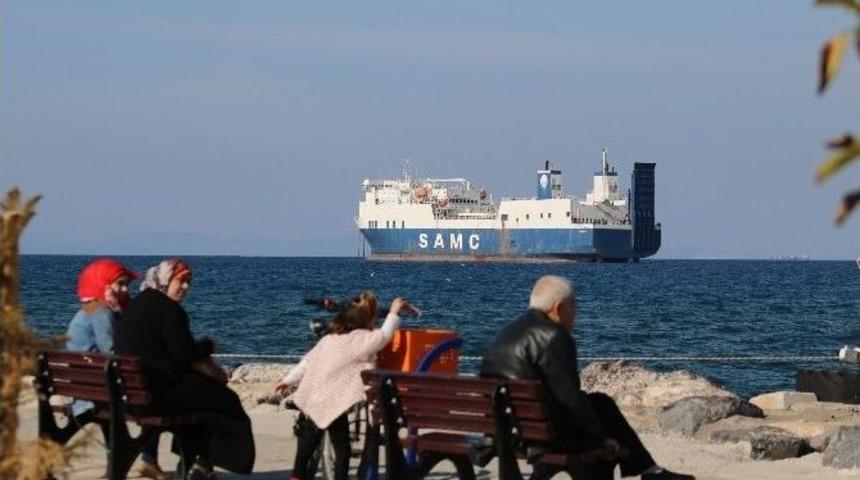 İskenderun&rsquo;da Bahardan Kalma G&uuml;nler Yaşanıyor