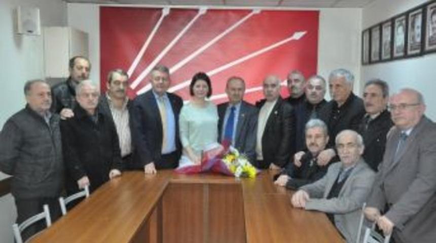 Muhtarlar&rsquo;dan Chp&rsquo;ye Ziyaret