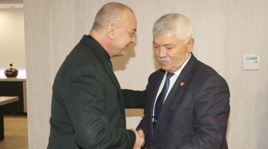 Chp Manisa&rsquo;dan Başkan Erg&uuml;n&rsquo;e Ziyaret