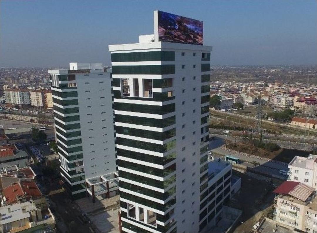 İkiz Kulelerde &Ouml;ncelik Kamu Yararına &Ccedil;alışan Derneklerin