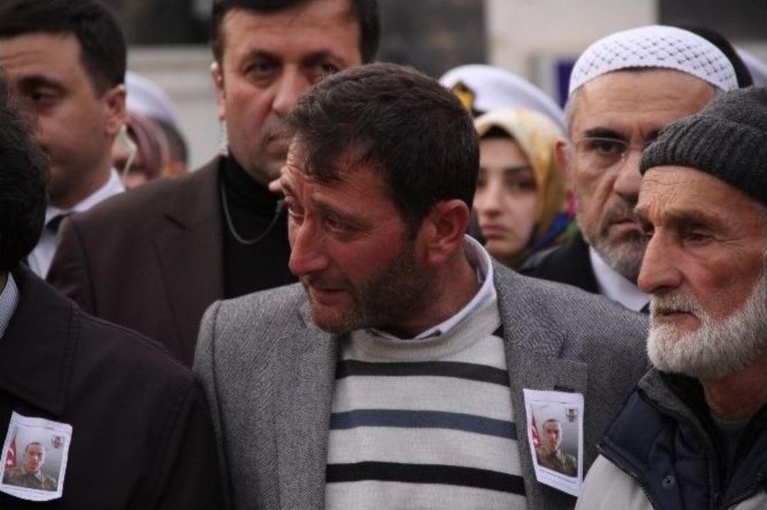 Şehit Subaşoğlu G&ouml;zyaşları İ&ccedil;erisinde Defnedildi