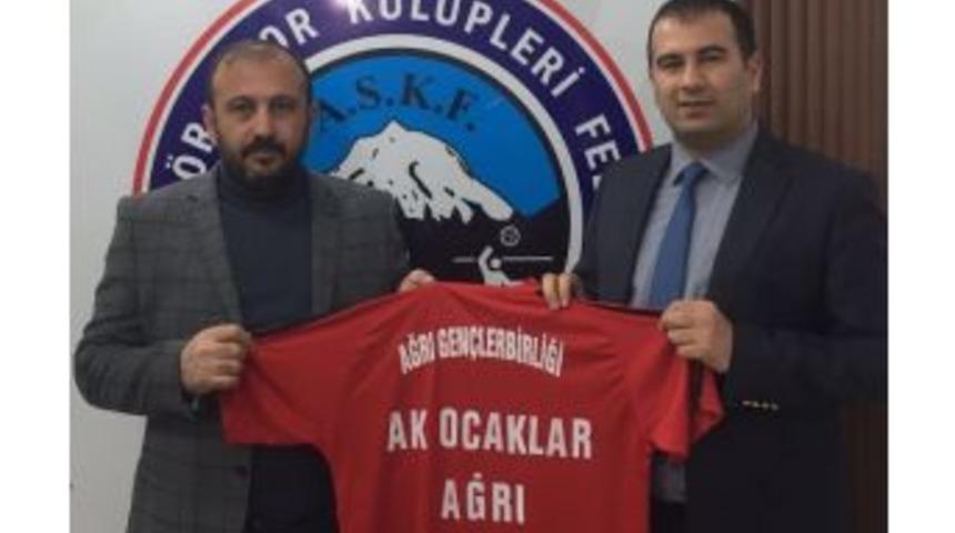 Ağrı Ak Ocaklar Derneği&rsquo;nden Askf&rsquo;ye Ziyaret