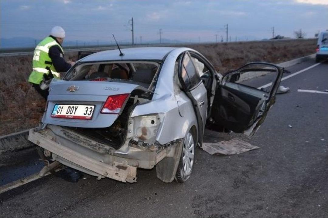Hasta Nakil Aracı İle Otomobil &Ccedil;arpıştı: 15 Yaralı