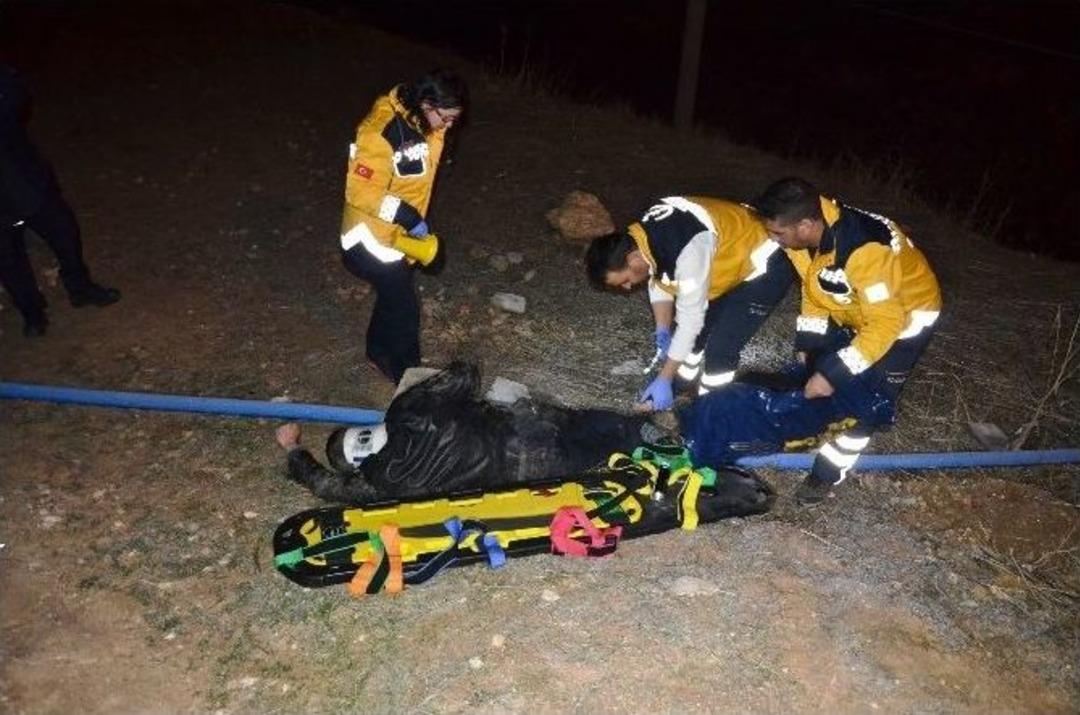 Hız Ve Alkol Beraberinde Kazayı Getirdi: 3 Yaralı