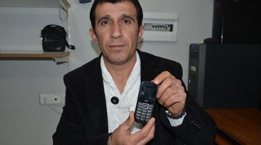 L&uuml;ks Telefon Sipariş Etti, Yerine Eskisi Geldi