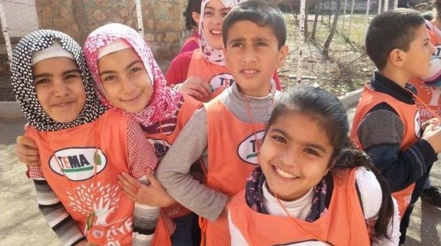 Tema Vakfı, &Ouml;ğrencilerle Bir Araya Geldi