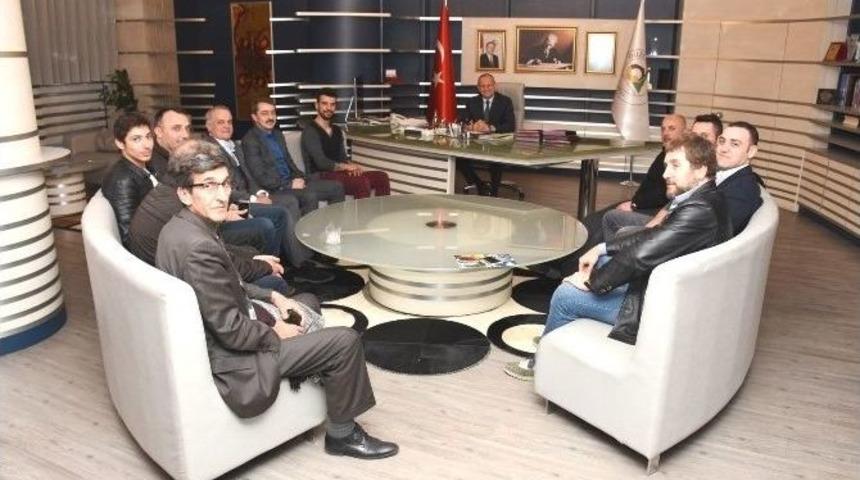 D&uuml;nya Şampiyonundan Başkan Mehmet Keleş&rsquo;e Ziyaret