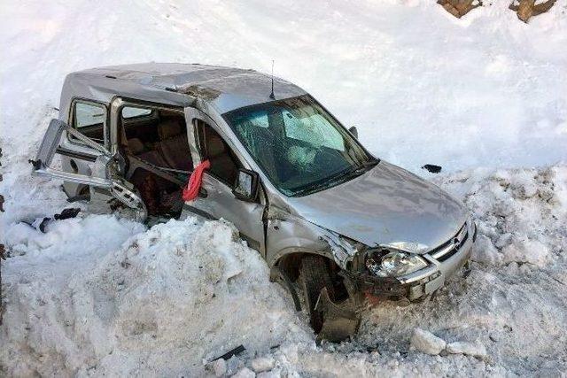 Zigana Dağı’nda Kaza: 1 Ölü, 2 Yaralı