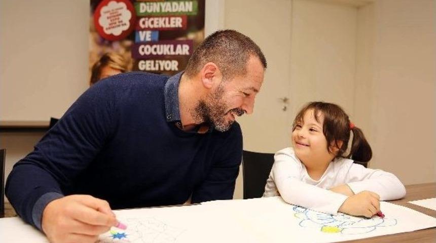 Oyuncu Altınyaka&rsquo;dan Expo 2016 Mandala Etkinliğine Destek