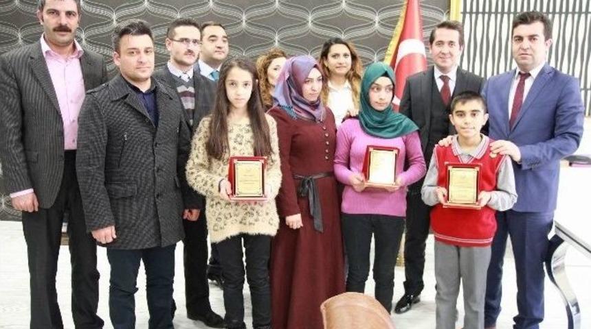 "organ Ve Doku Bağışı" Konulu &Ouml;d&uuml;ll&uuml; Resim Yarışması