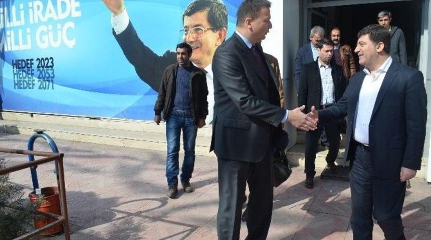 İsvi&ccedil;re Heyetinden Akar&rsquo;a Ziyaret