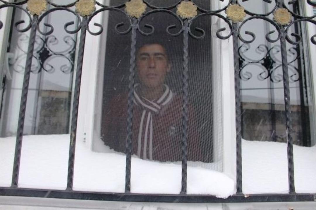 Iğdır Dağ K&ouml;ylerinde Kara Kış