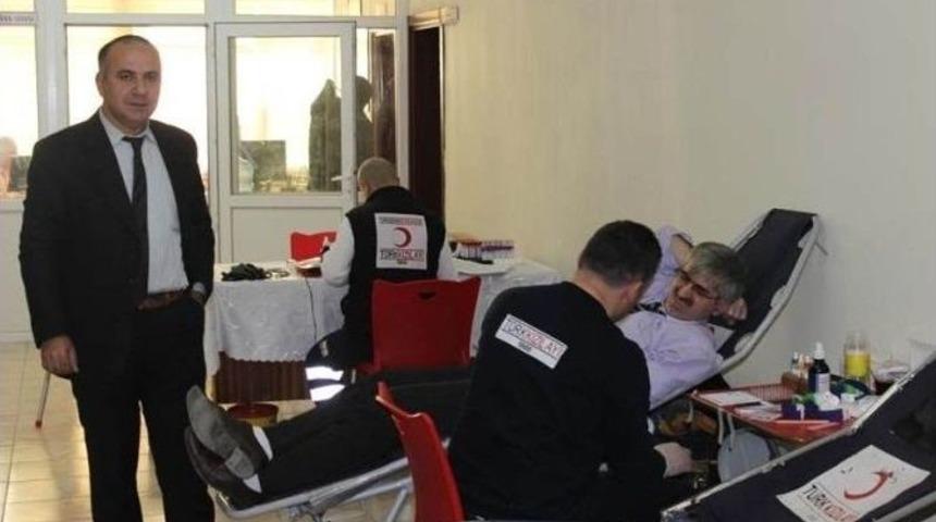 Beyşehir&rsquo;de H&uuml;k&uuml;met Binasında Kan Bağışı Kampanyası