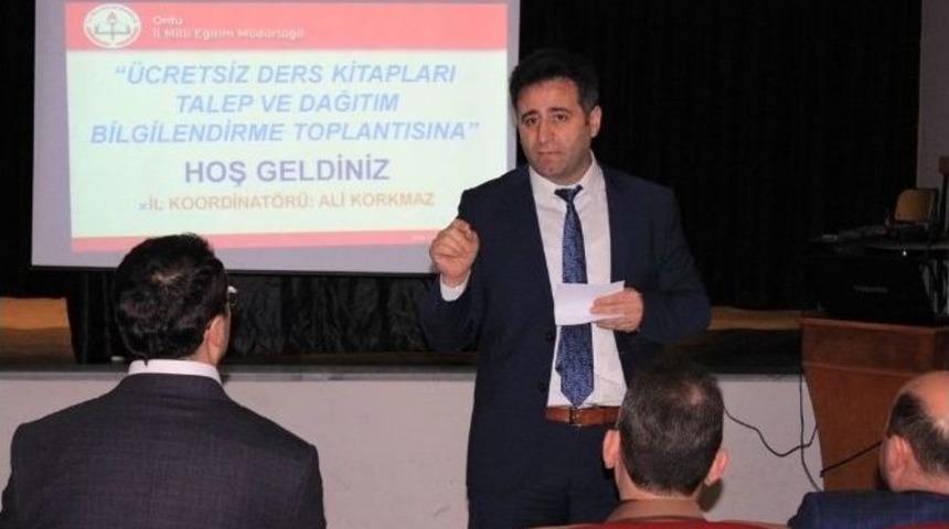 Fatsa&rsquo;da Ders Kitapları Toplantısı