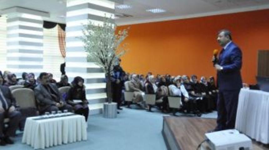 Darıcada Geri D&ouml;n&uuml;ş&uuml;m Eğitimleri Veriliyor