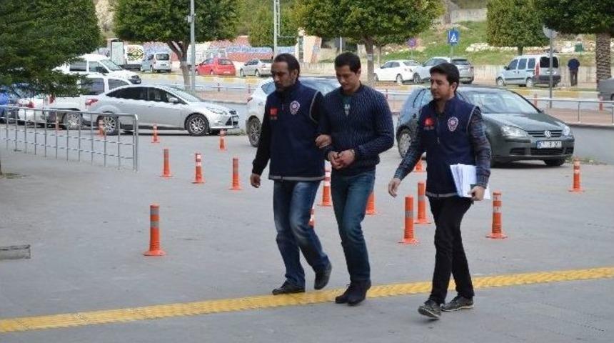 Patronun Evini Soyan &Ouml;zbekistanlı Yakalandı