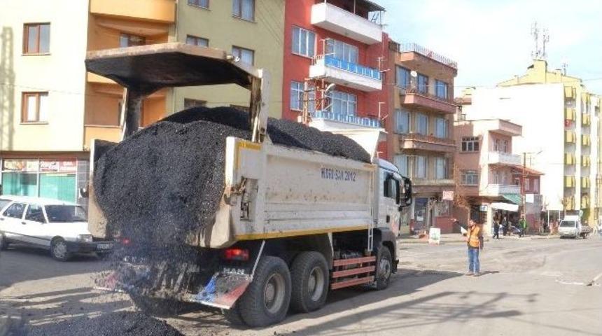 Trabzon&rsquo;da 2015 Yılında 307 Bin Ton Asfalt, 123 Bin Metrek&uuml;p Beton Serildi