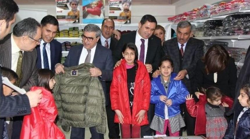 Fazla Hırkanız Yok Mu" Yardım Kampanyasına B&uuml;y&uuml;k Destek