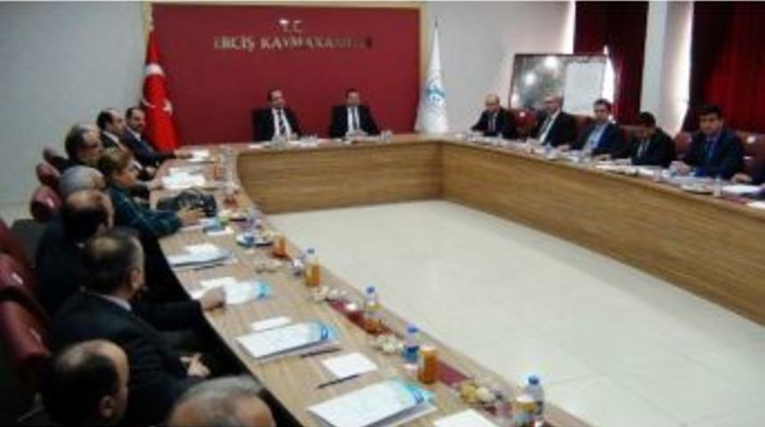 G&uuml;mr&uuml;k Ve Ticaret Bakan Yardımcısı Fatih &Ccedil;iftci Erciş&rsquo;te