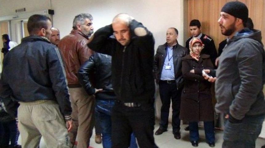 Savaştan Kaçan Suriyeli, Düşen Beton Blokun Altında Kaldı