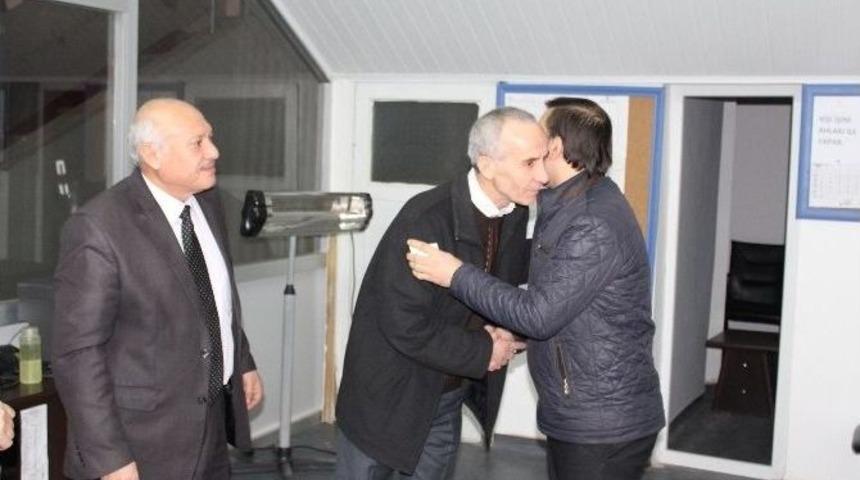 Sungurlu&rsquo;da Yolda Bulduğu Parayı Sahibine Teslim Etti