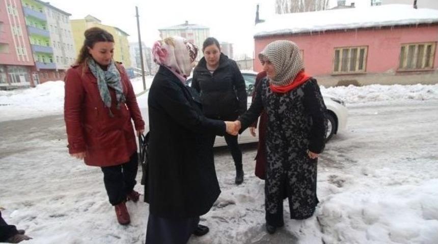 Ağrı&rsquo;da &ldquo;kadına Şiddet Ve Aile İ&ccedil;i Şiddet&rdquo; Konulu Seminer