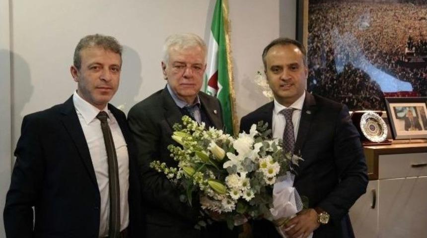 İneg&ouml;l Heyetinden Bursaspor&rsquo;a Ziyaret