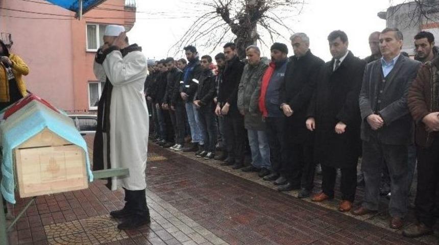 Metan Gazı Zehirlenmesinden &Ouml;len İş&ccedil;i Toprağa Verildi