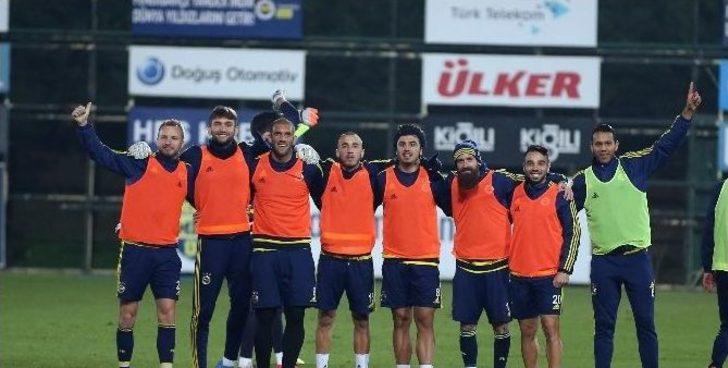 Fenerbahçe, Kasımpaşa Maçı Hazırlıklarını Tamamladı