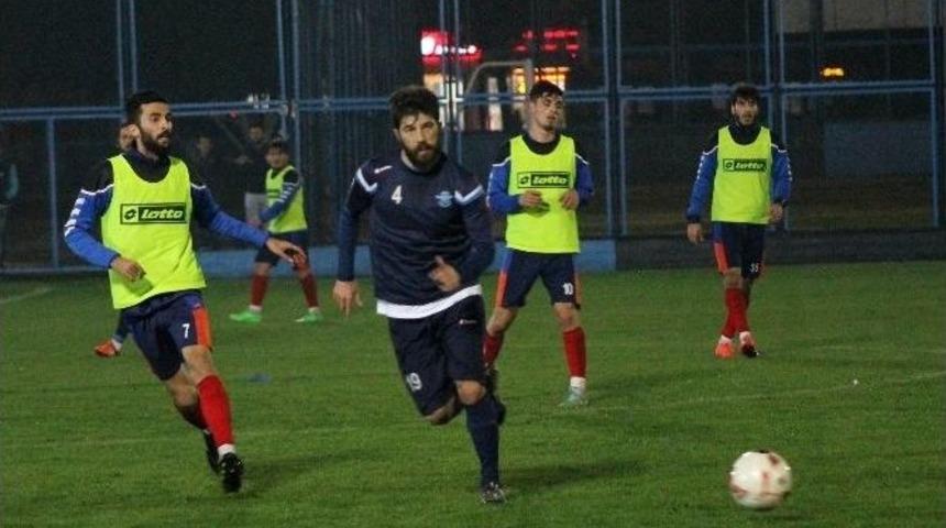 Adana Demirspor, Hazırlık Ma&ccedil;ını Farklı Kazandı