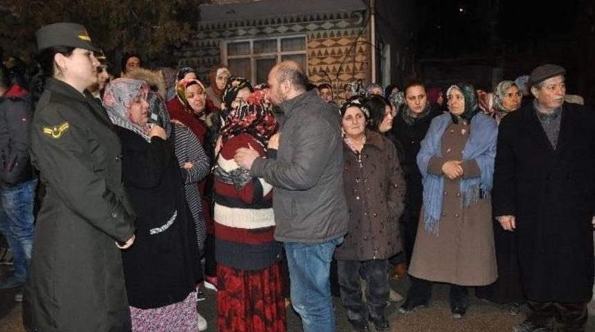 Şehit Uzman &Ccedil;avuş Alsancak&rsquo;ın Cenazesi Baba Ocağına Getirildi