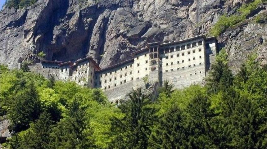 Trabzon&rsquo;a İlk 6 Ayda Gelen Turist Sayısı Ge&ccedil;en Yıla Oranla 3&rsquo;te 1 Oranında D&uuml;şt&uuml;