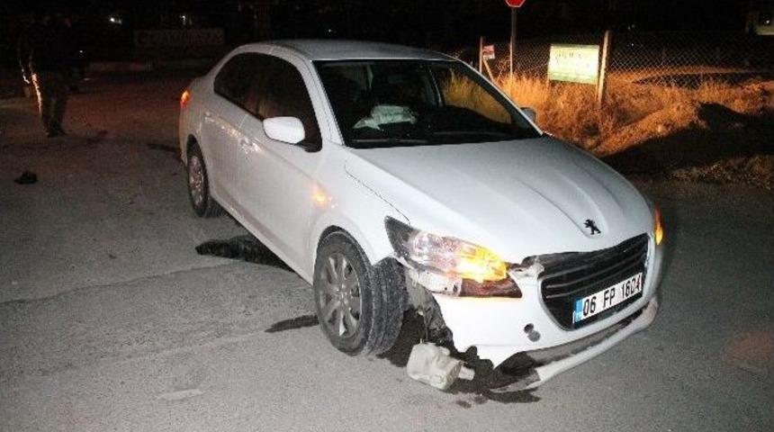 Dolandırıcılar Ka&ccedil;arken Kaza Yaptı