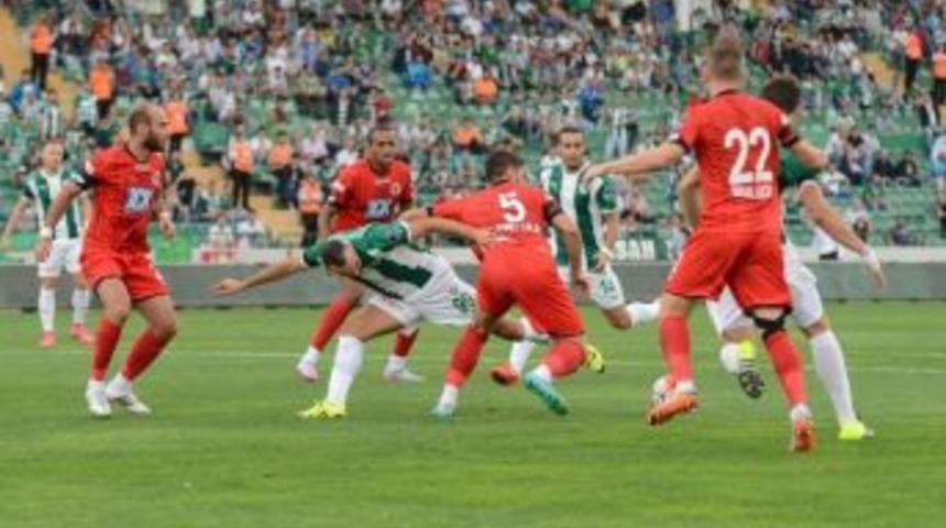 Bursaspor, Gen&ccedil;lerbirliği İle 69. Randevuda