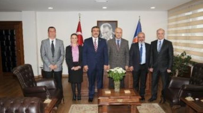 Mersin&rsquo;de İş Akademisi Projesi İle &Uuml;niversite Mezunu Gen&ccedil;lere İstihdam Fırsatı