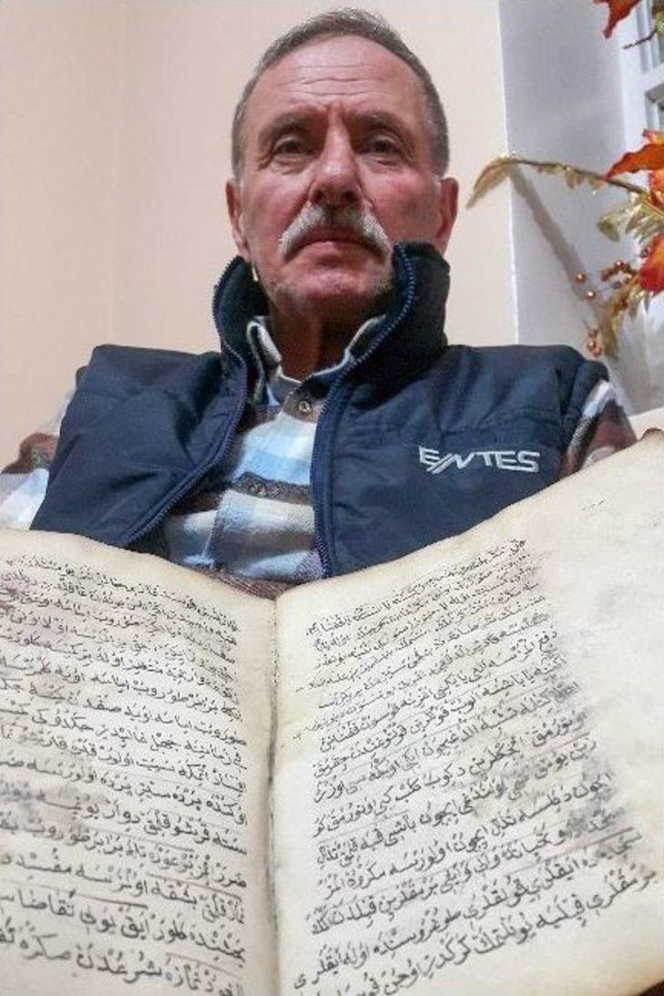 370 Yıllık El Yazması Kitabı Müze’ye Hediye Etti G4