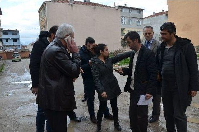 Genç Kızın Bıçaklı Soygun Yalanı Polis Bozdu...