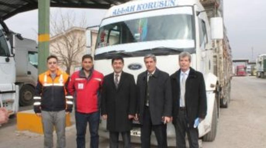 Vakıflar Tarafından Suriye&rsquo;ye 10 Bin Kumanya G&ouml;nderildi