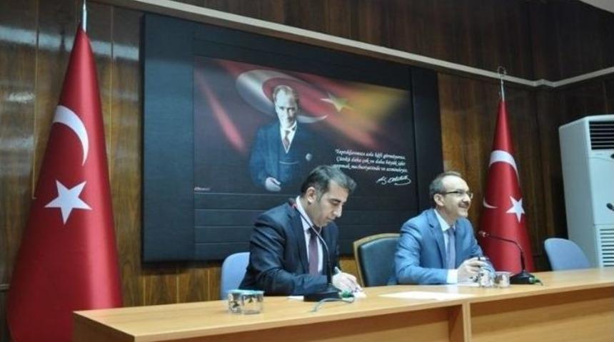 Vali Yavuz Esnafın Sorununu Dinledi