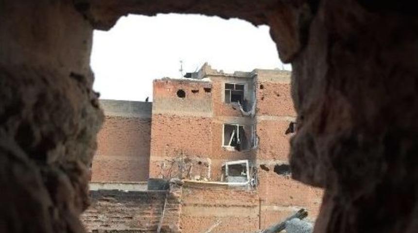 Sur&rsquo;da 3 T&uuml;nel Girişi Tespit Edildi