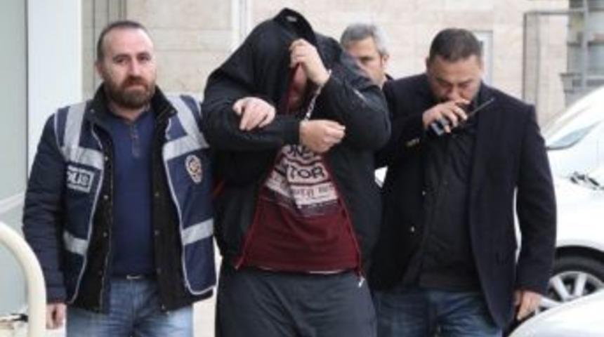 M&uuml;şterilerin Kredi Kartından 14 Bin Lira &Ccedil;ekerek Dolandırma İddiasına G&ouml;zaltı