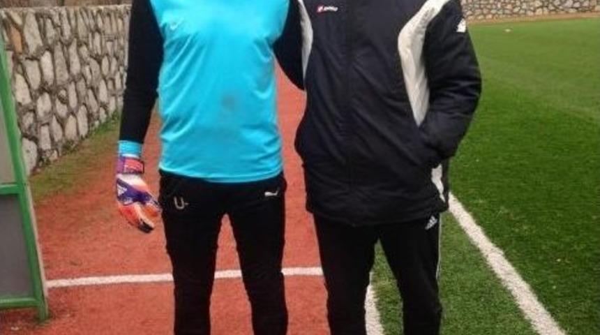 Yalovalı Gen&ccedil; Kaleci Beşiktaş&rsquo;a Transfer Oldu