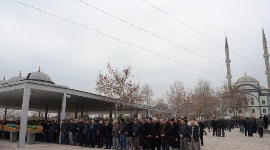 12 G&uuml;n &Ouml;nce Bomba Patlaması Sonucu Yaralanan Kadın Hayatını Kaybetti