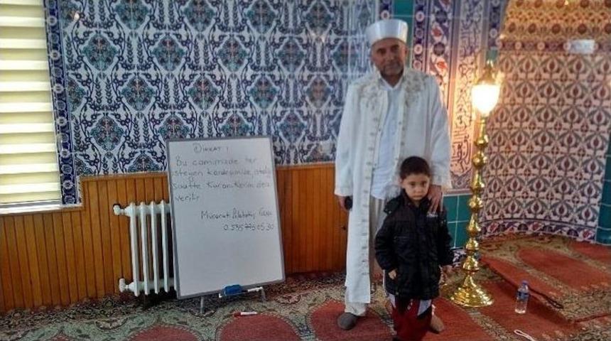 Bu Camide 24 Saat Kur&rsquo;an-ı Kerim &Ouml;ğrenebilirsin