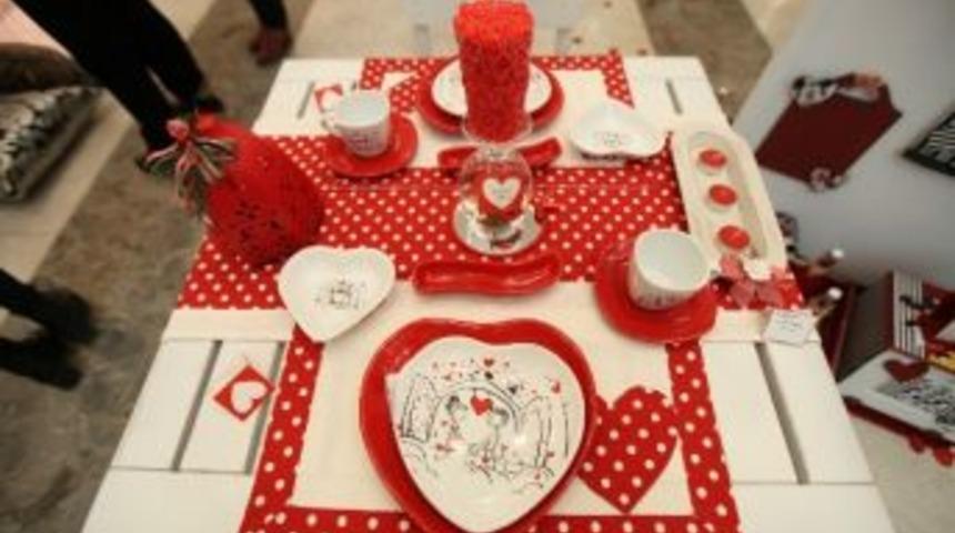 Yenimahalle&rsquo;de Sevgililer G&uuml;n&uuml; Sergisi