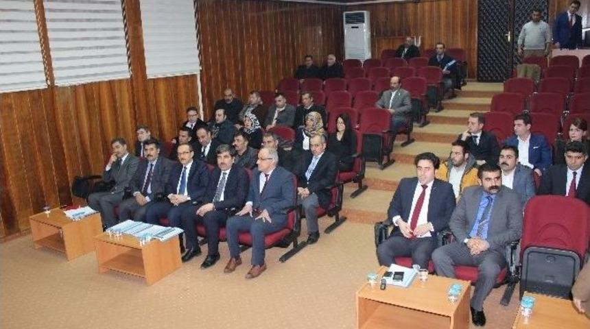 Başarılı Proje Hazırlayıcılarına Sertifikaları Verildi