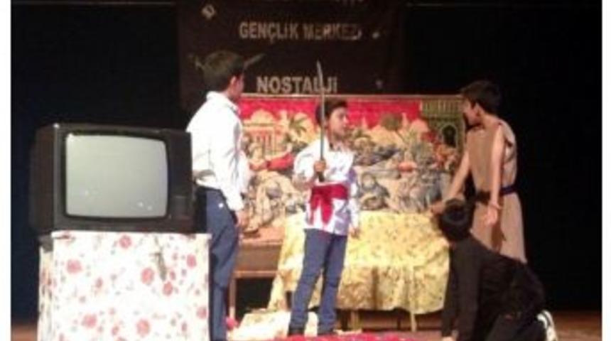 Altın Gen&ccedil;lerden Nostaljik Program