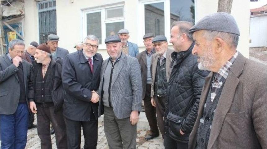 Başkan Bozkurt Mahalle Ziyaretlerini S&uuml;rd&uuml;r&uuml;yor